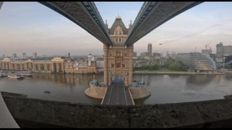 Spettacolare Volo Attraverso Il Tower Bridge Di Londra Corriere Di
